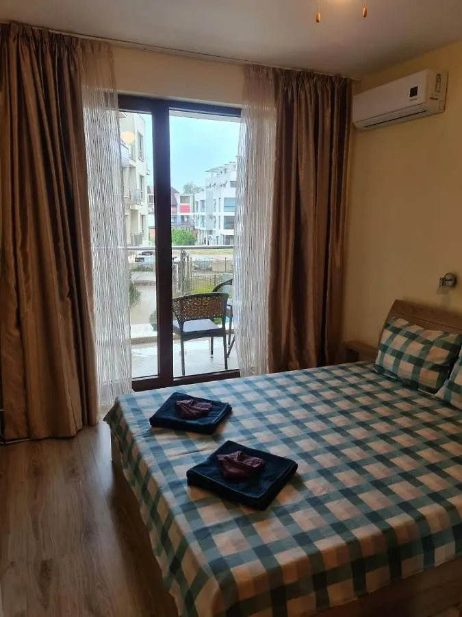 Modern 1Br Apartment With Sea View & Pool Included With Parking Space سوزوبول بلغاريا