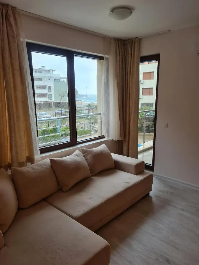 Modern 1Br Apartment With Sea View & Pool Included With Parking Space Созополь Болгария