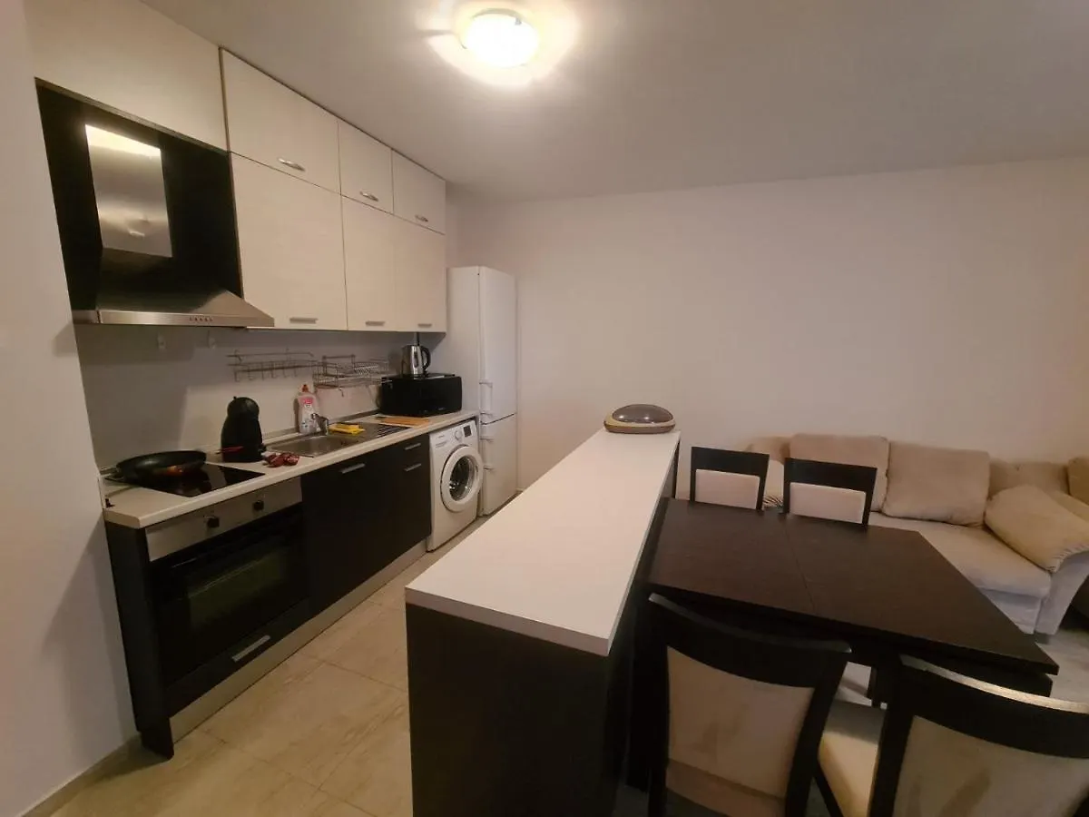 Modern 1Br Apartment With Sea View & Pool Included With Parking Space Созополь 0*,  Болгария