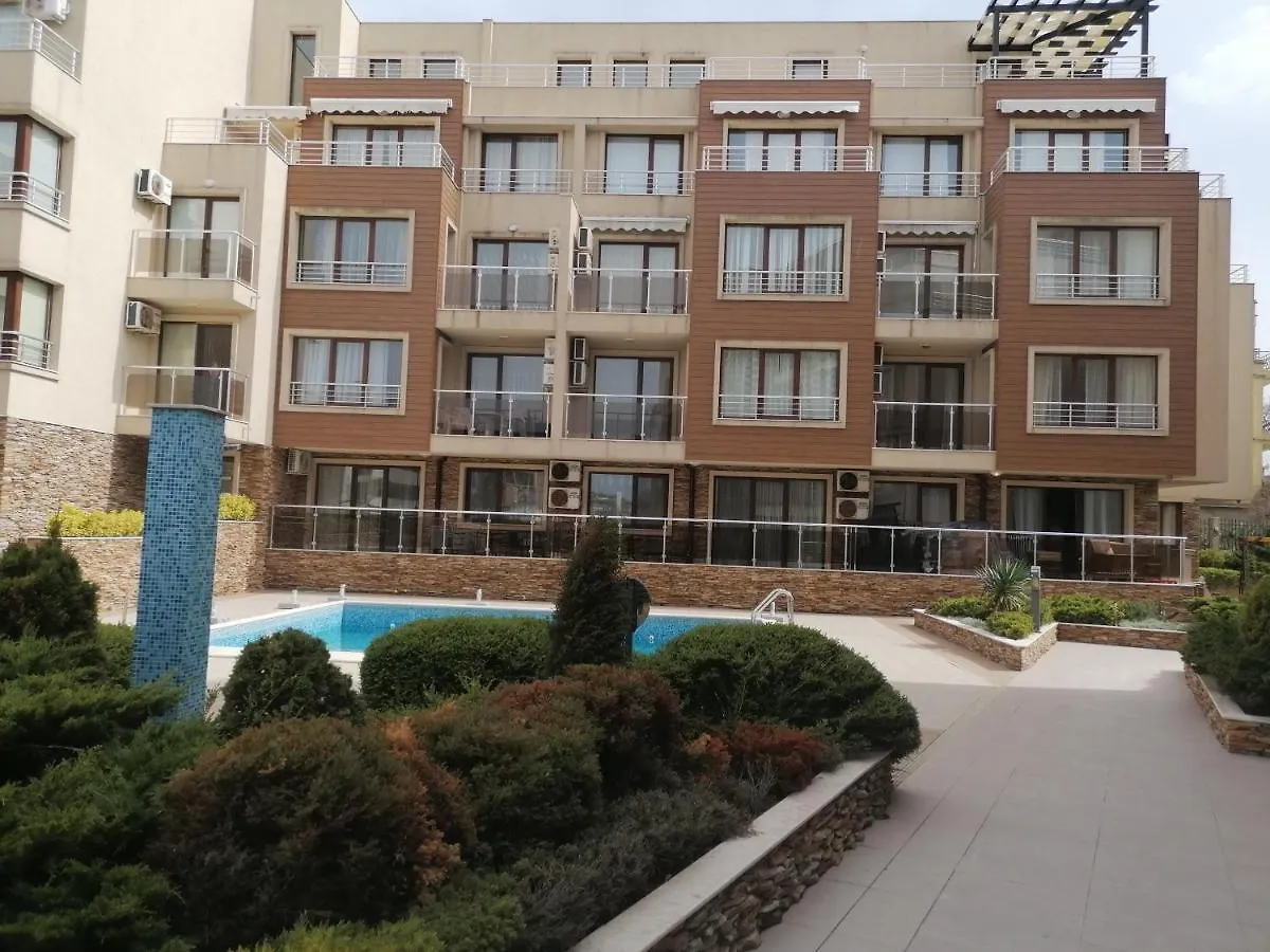 Modern 1Br Apartment With Sea View & Pool Included With Parking Space سوزوبول