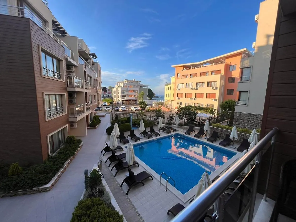 Modern 1Br Apartment With Sea View & Pool Included With Parking Space سوزوبول